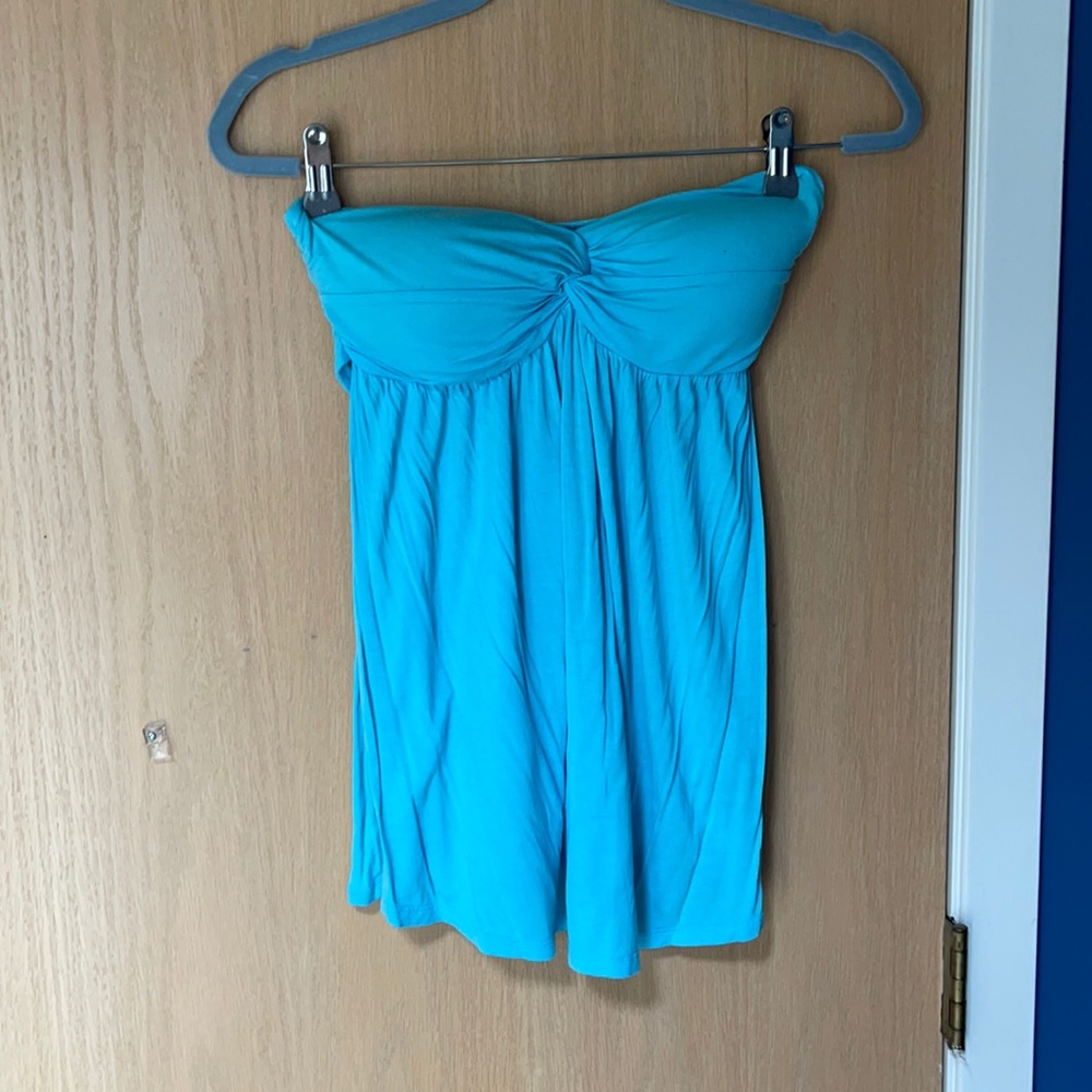 Blue strapless top